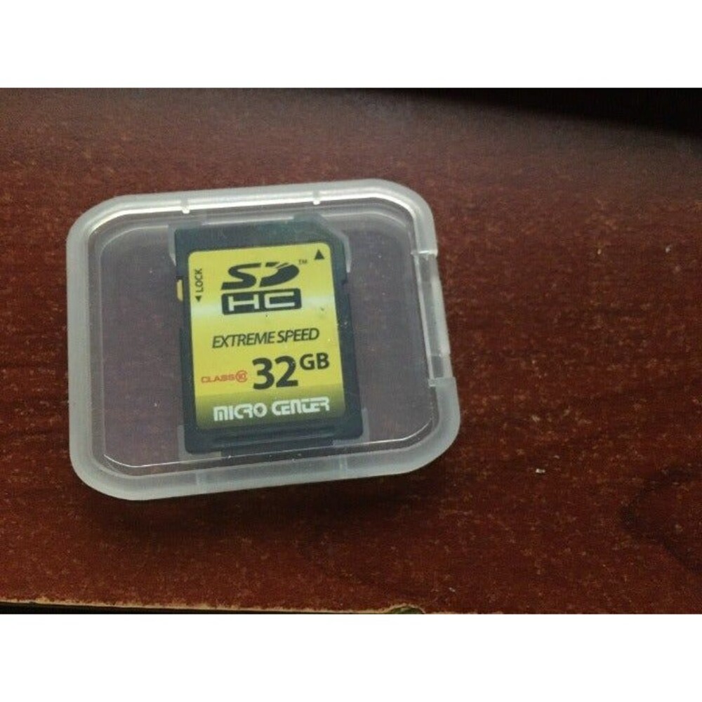 32GB SD HC memory card new